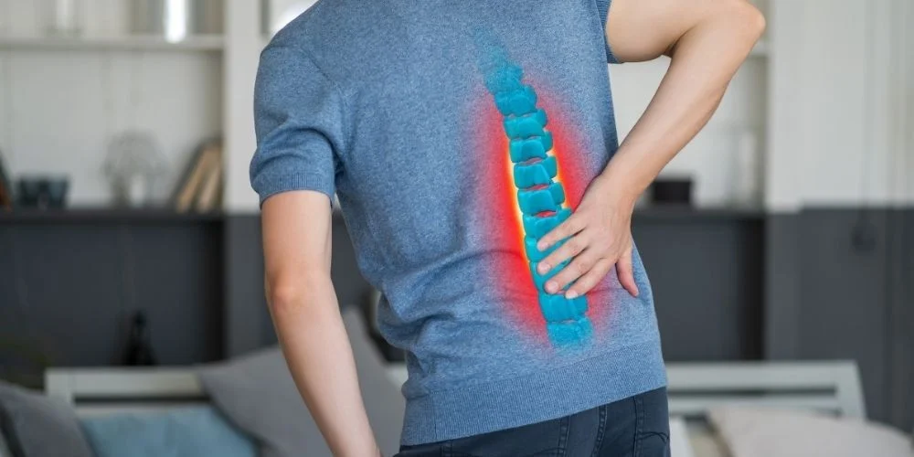 Güne Ağrıyla Başlamayın: Sabahları Bel Ağrısı ile Uyanmanın 5 Temel Nedeni