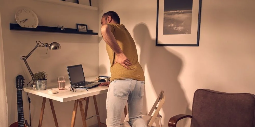 Siyatik Ağrısı Nasıl Anlaşılır? Kalçadan Bacağa Vuran Ağrının Şifreleri